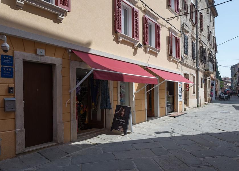 Istria (county) Pula Entrance