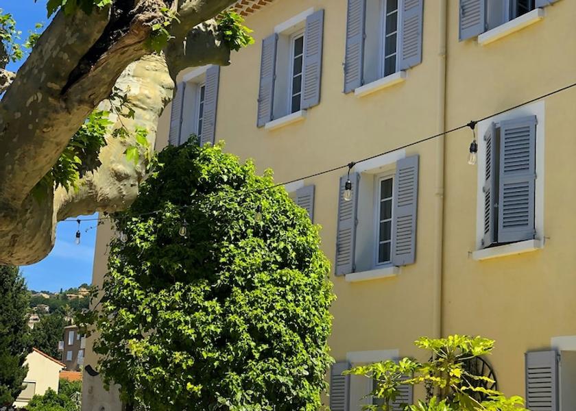 Provence - Alpes - Cote d'Azur Draguignan Exterior Detail