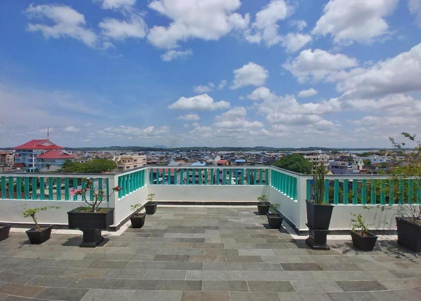 Riau Islands Tanjung Pinang Pool