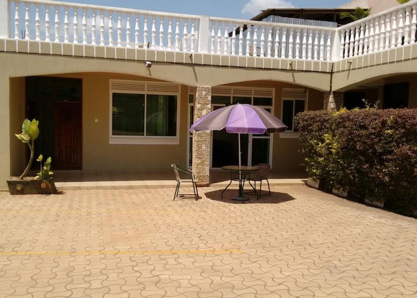  Entebbe Exterior Detail