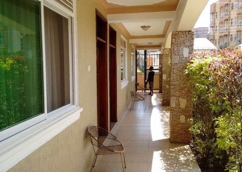  Entebbe Exterior Detail