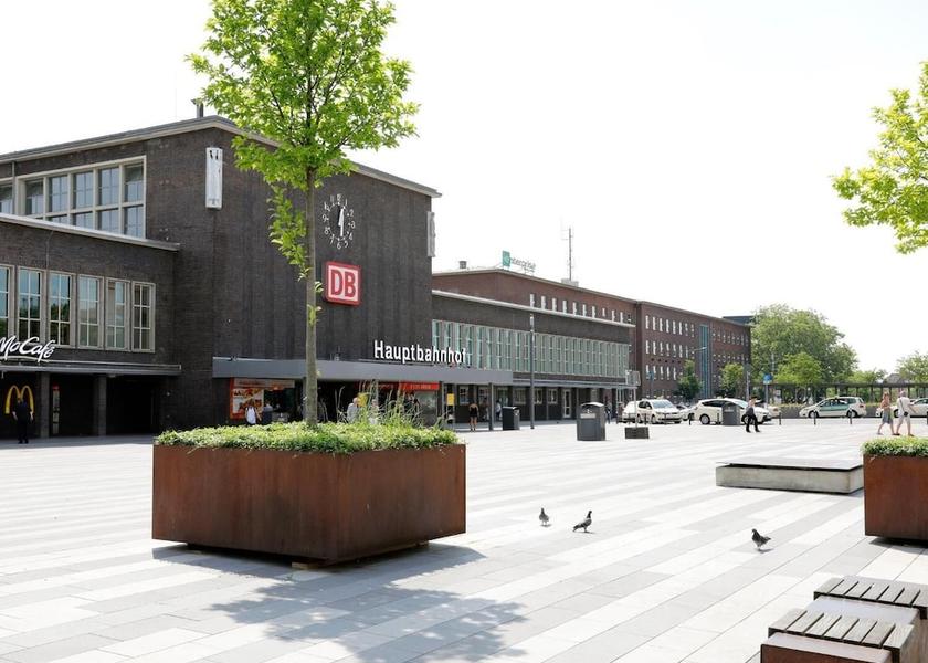 North Rhine-Westphalia Duisburg Property Grounds