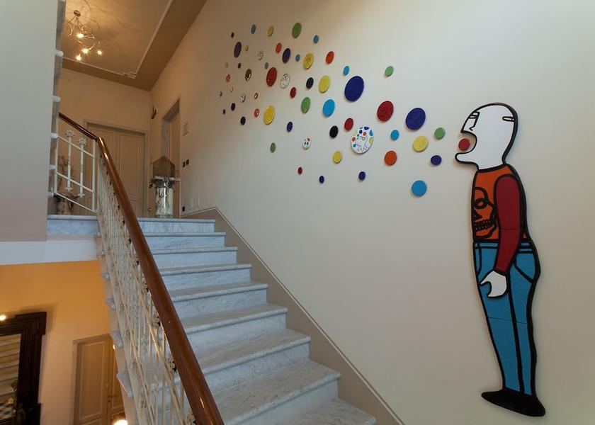 Tuscany Carrara Staircase