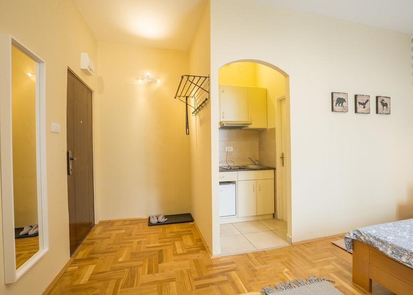 Montana Belgrade Interior Entrance