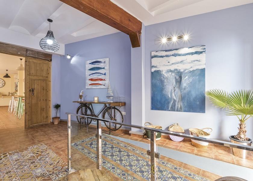Valencian Community Calpe Reception