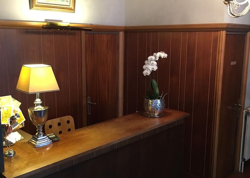 Bourgogne-Franche-Comte Dijon Reception