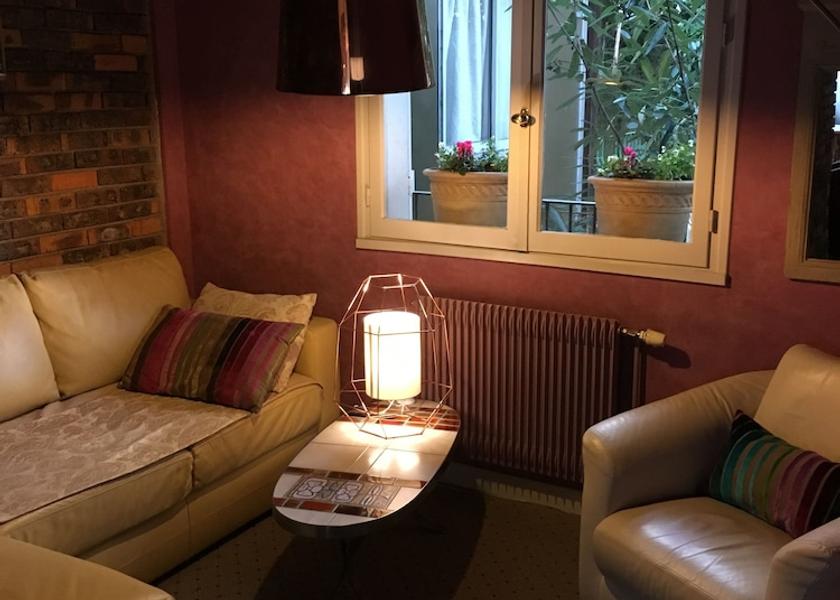 Bourgogne-Franche-Comte Dijon Lobby