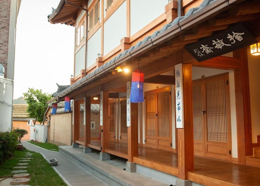 Jeonbuk Jeonju Exterior Detail