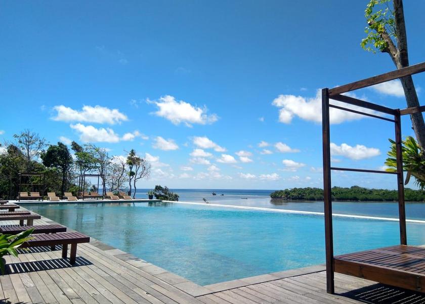 Southeast Sulawesi Wangi-Wangi Swimming pool [outdoor]