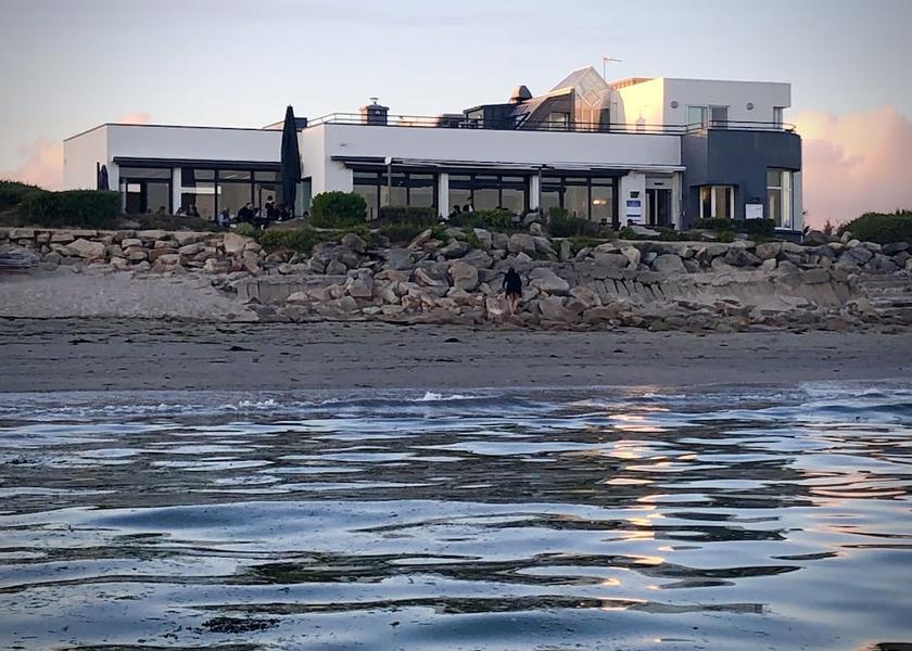 Brittany Larmor-Plage Front of property