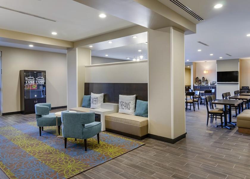 Montana Great Falls Lobby