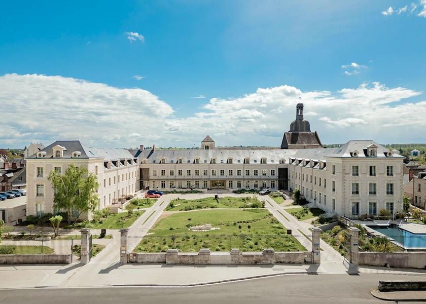 Centre-Loire Valley Blois Front of property
