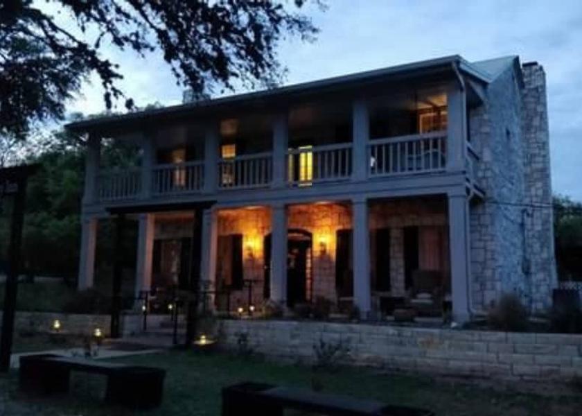 Texas Johnson City Facade