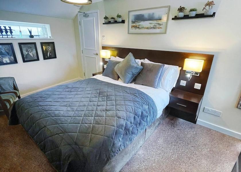 England Ely Room
