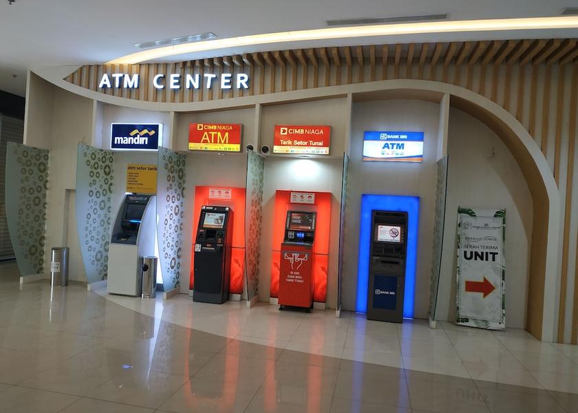  Bekasi ATM/Banking On site