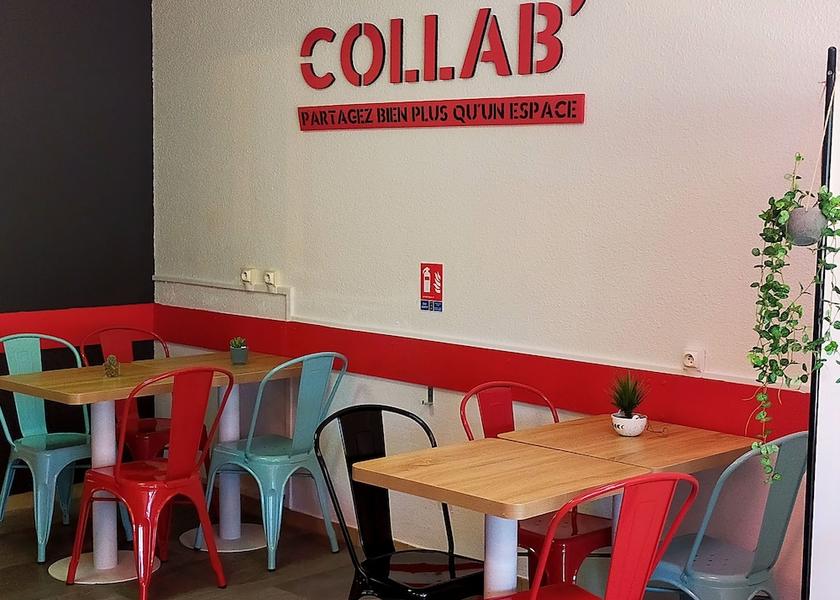 Provence - Alpes - Cote d'Azur Arles Meeting Room