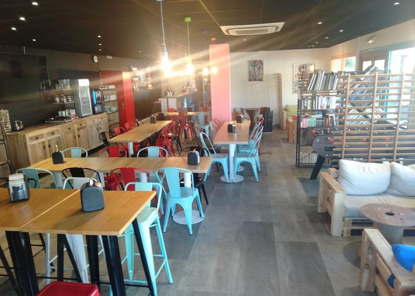 Provence - Alpes - Cote d'Azur Arles Library