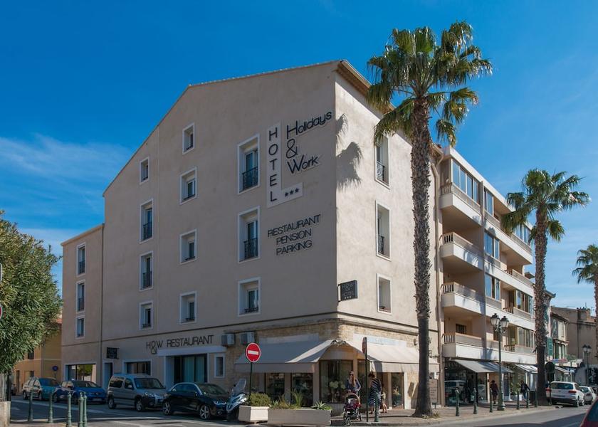 Provence - Alpes - Cote d'Azur Sanary-sur-Mer Facade