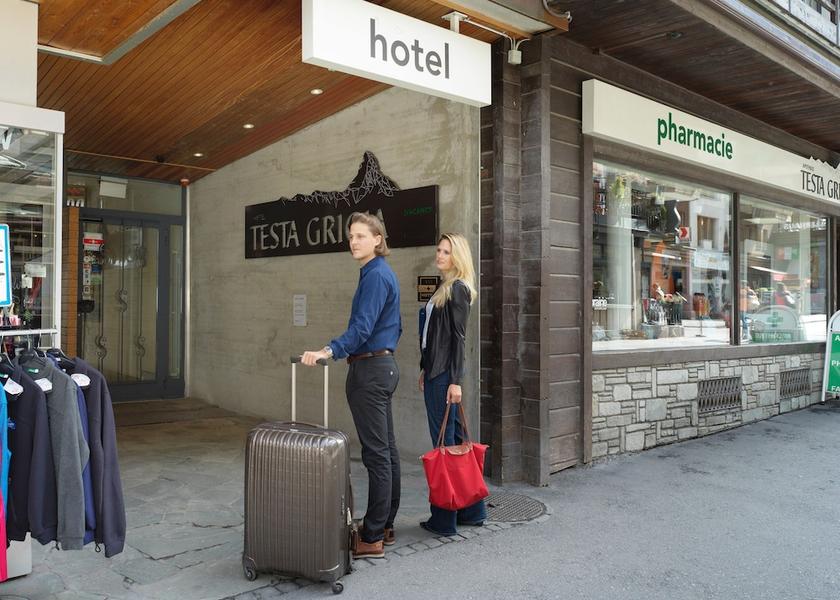 Valais Zermatt Property entrance