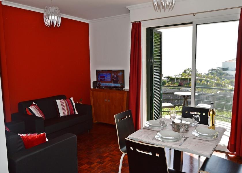 Madeira Camara de Lobos Living Area