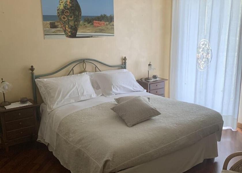 Sicily Calatabiano Room
