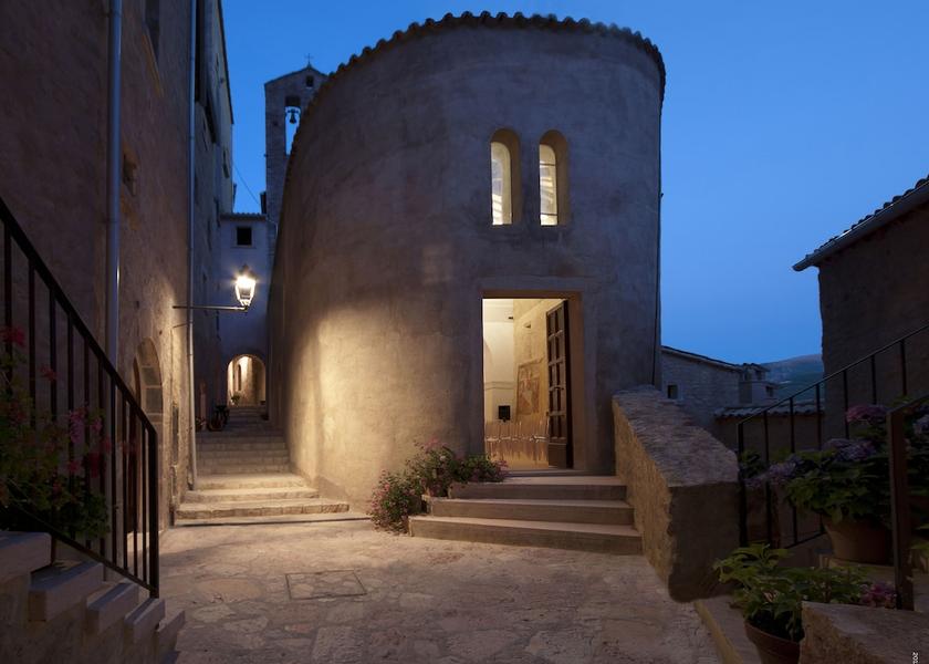 Umbria Sellano Exterior Detail