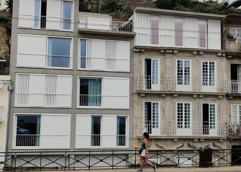 Porto Porto Facade