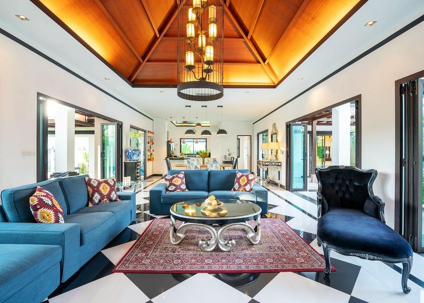 Phuket Si Sunthon Living Area