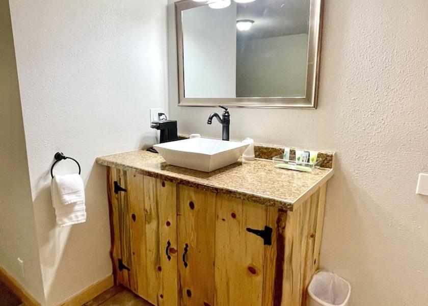 Idaho Bonners Ferry Room