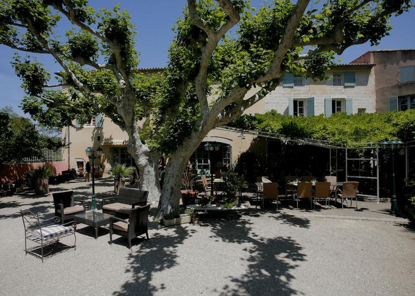 Provence - Alpes - Cote d'Azur Avignon Exterior Detail