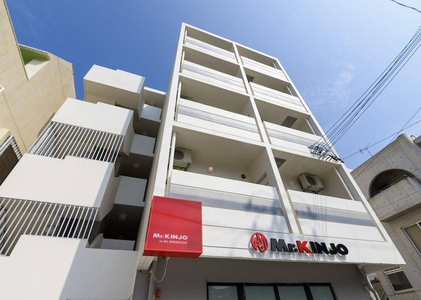 Okinawa (prefecture) Naha Facade