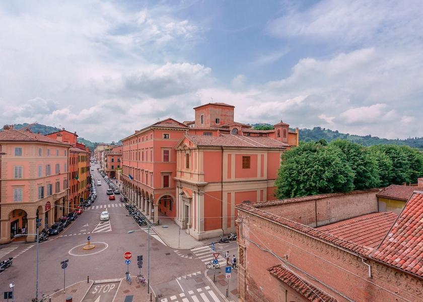 Emilia-Romagna Bologna Exterior Detail