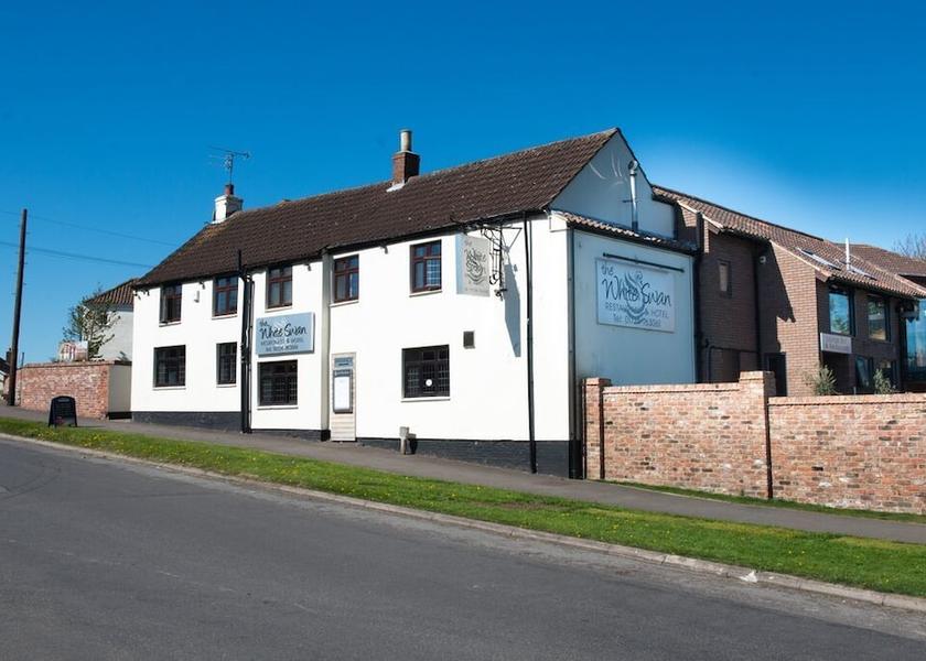 England Gainsborough Facade