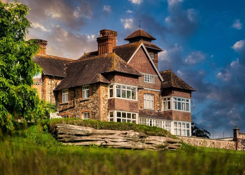 England Umberleigh Exterior Detail