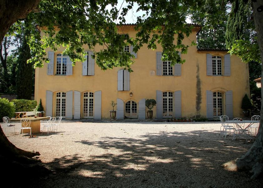 Provence - Alpes - Cote d'Azur Aix-en-Provence Exterior Detail