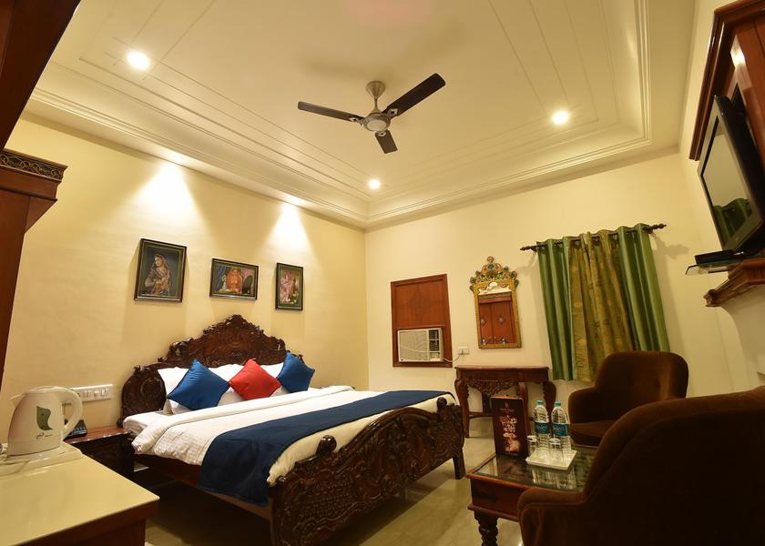 Rajasthan Bikaner Deluxe Room