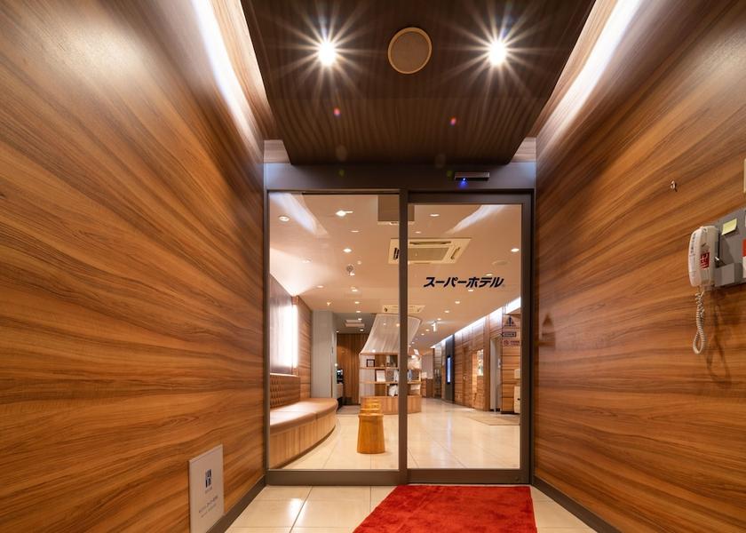 Shizuoka Fuji Interior Entrance