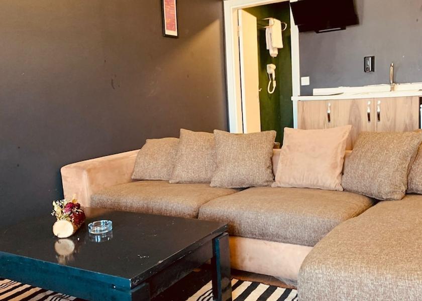 Ankara (and vicinity) Ankara Room