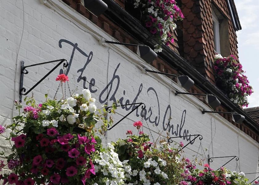 England Cranleigh Facade