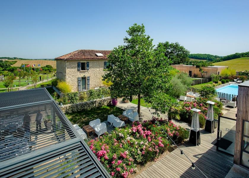 Occitanie Auch Terrace/patio