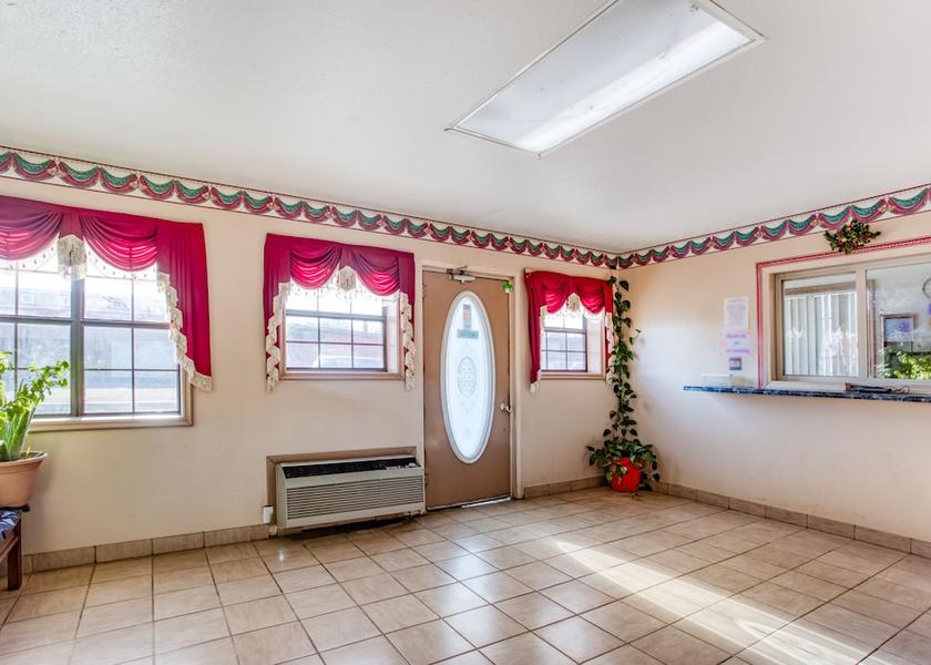 Arkansas Bald Knob Lobby