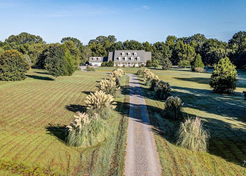 Arkansas Heber Springs Exterior Detail
