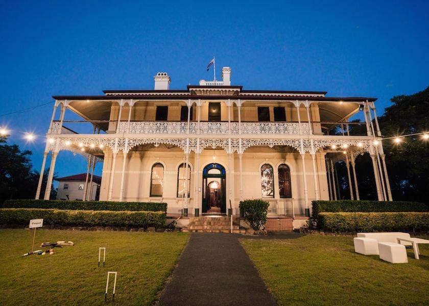 Queensland Marburg Exterior