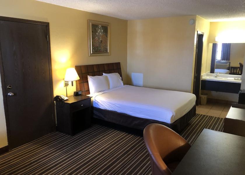 Kansas Dodge City Room