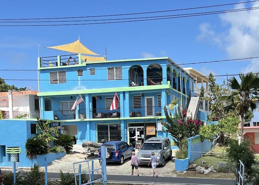  Vieques Facade