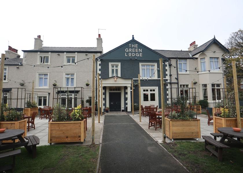 England Wirral Exterior Detail
