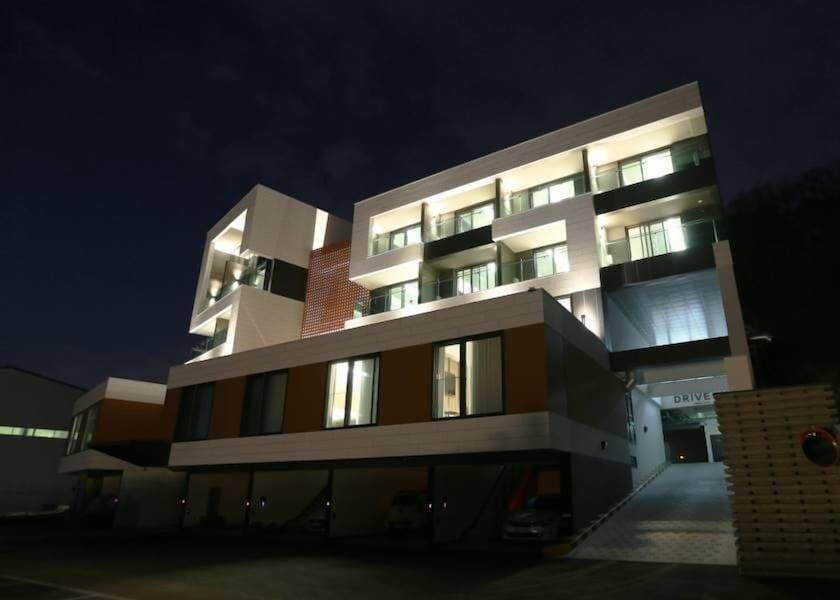 Gyeonggi Anseong Exterior