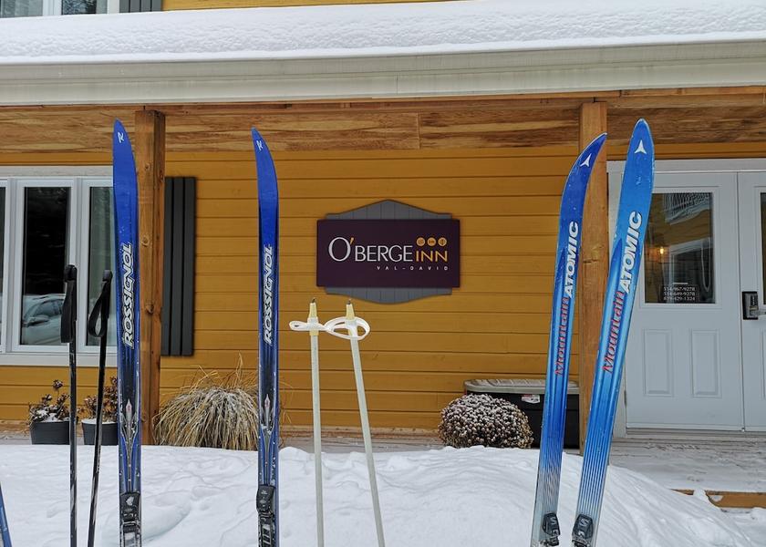 Quebec Val David Skiing