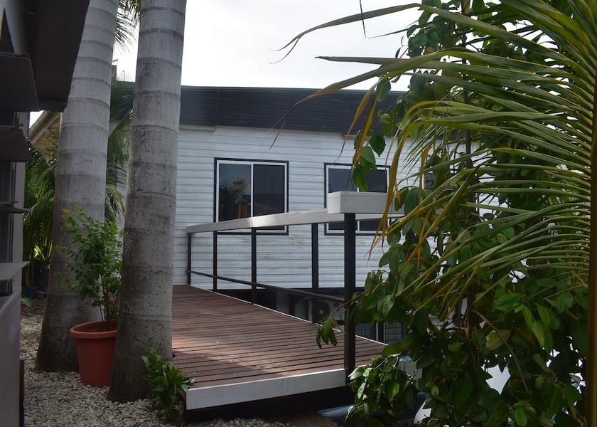  Port Moresby Garden