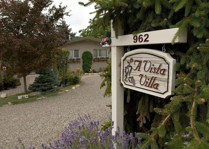 British Columbia Kelowna Exterior Detail